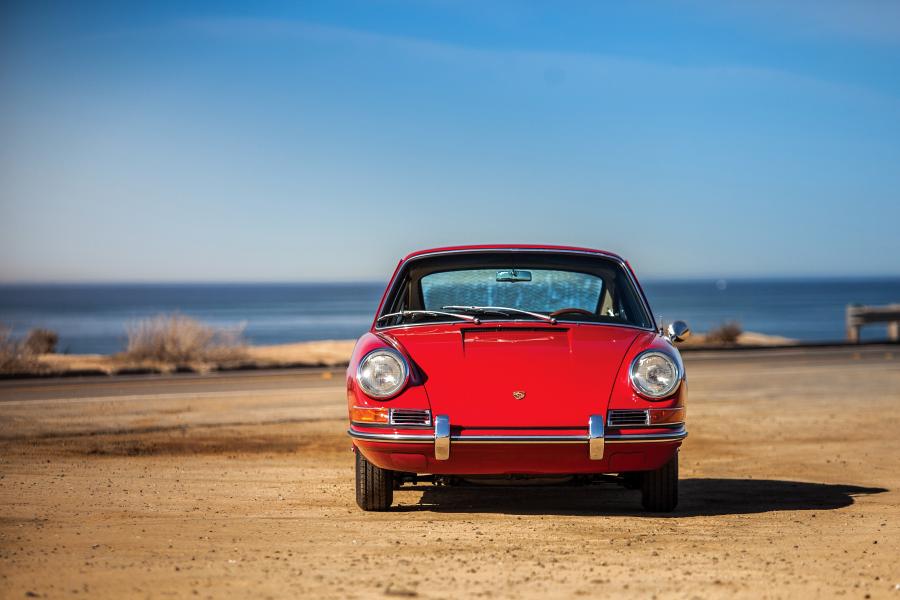  Porsche 911 2.0 Coupe 1965 года  (NA) (фото 32 из 33)